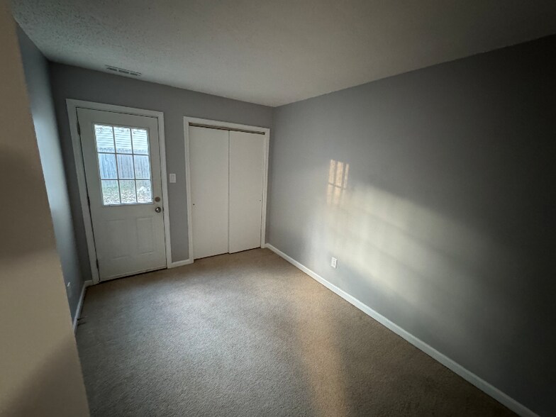 Building Photo - 463 Lake Havasu Dr