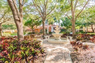 Building Photo - 4170 Central Sarasota Pky