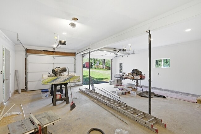 Building Photo - 4917 Moreland Heights Ln