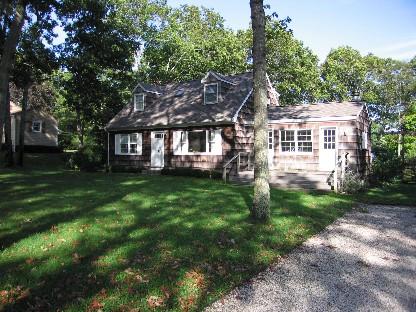 Primary Photo - 11 Denison Rd