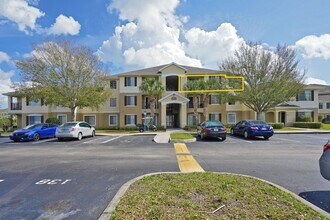 Building Photo - Fully Furnished & Move In Ready!