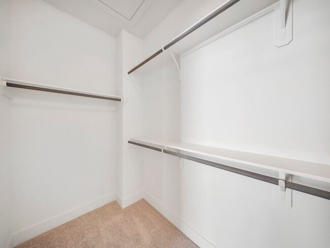 Building Photo - 2007 Bauer Dr