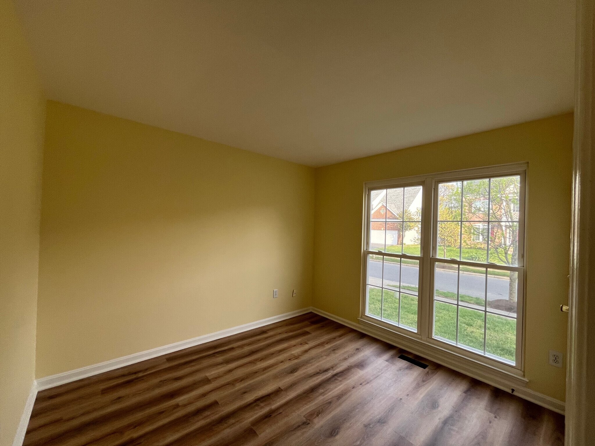Building Photo - 11219 Potomac Oaks Dr
