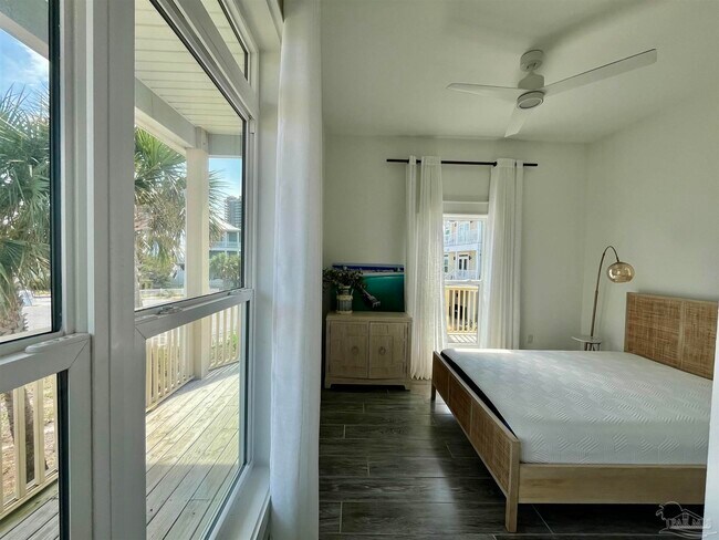 Building Photo - 20 Seashore Dr