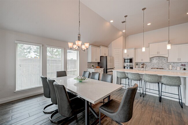 Building Photo - 3510 Auburn Creek Cir