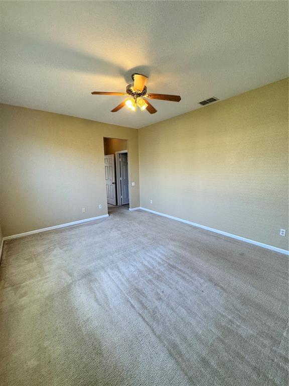 Building Photo - 2327 Meadow Oak Cir
