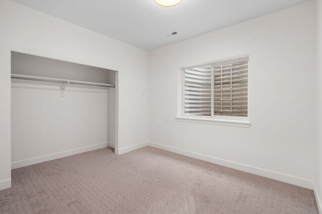 Building Photo - Luxury Cherry Creek Home Available Now! | ...