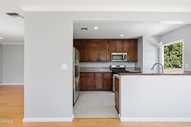 Building Photo - 2101 Minoru Dr