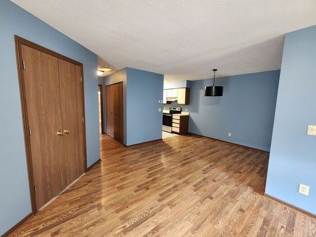 Building Photo - Village Quarter Ground Level Condo