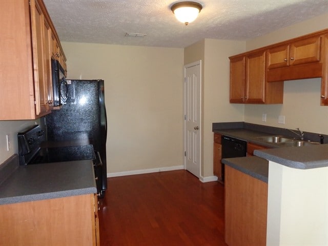 Building Photo - 1669 St Andrews Dr