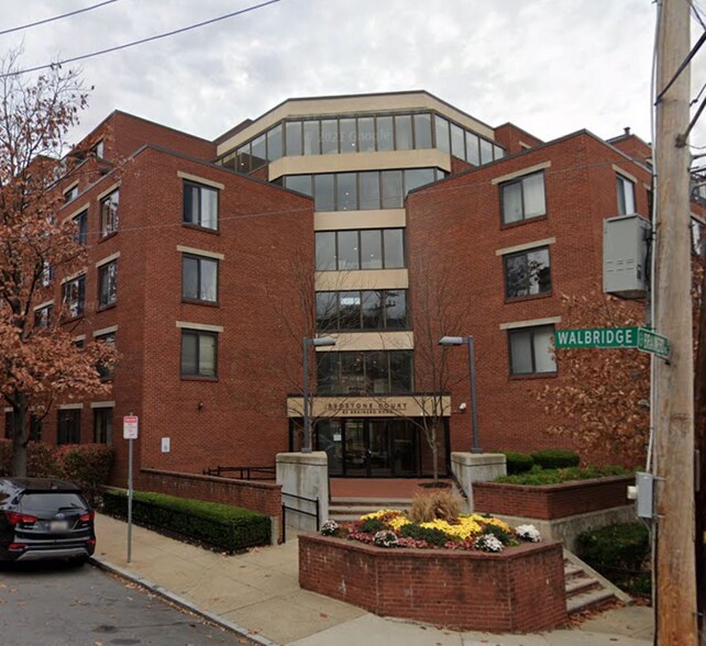 Building Photo - 85 Brainerd Rd