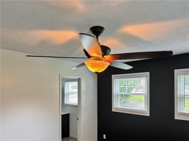Building Photo - 4122 Antler Trail