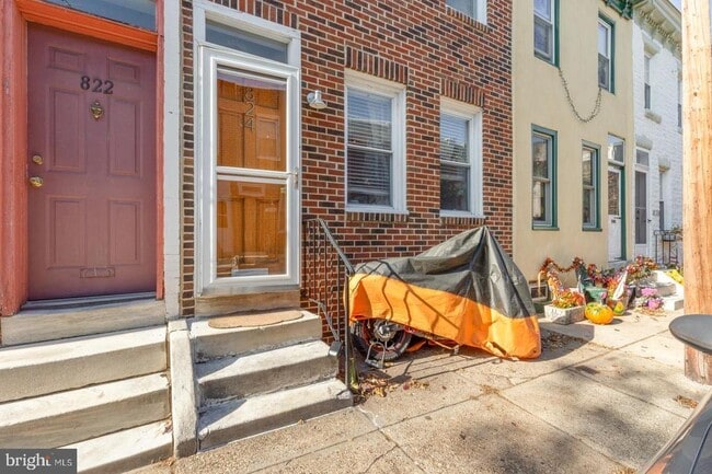 Building Photo - 824 N Judson St