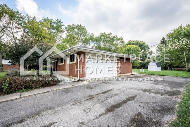 Building Photo - 2820 Oriole Dr