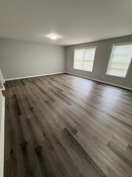 Building Photo - 40 12th Ave