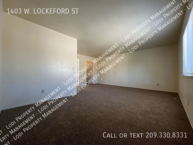 Building Photo - 1403 W Lockeford St