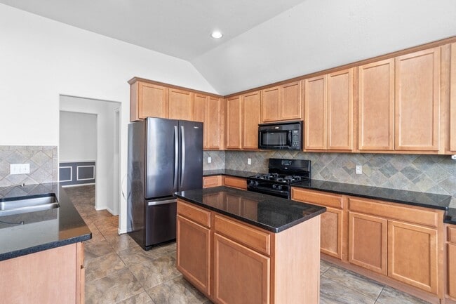 Building Photo - 24830 Mason Trail Dr