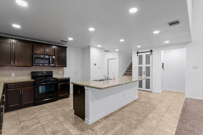 Building Photo - 18002 Sonora Brook Ln