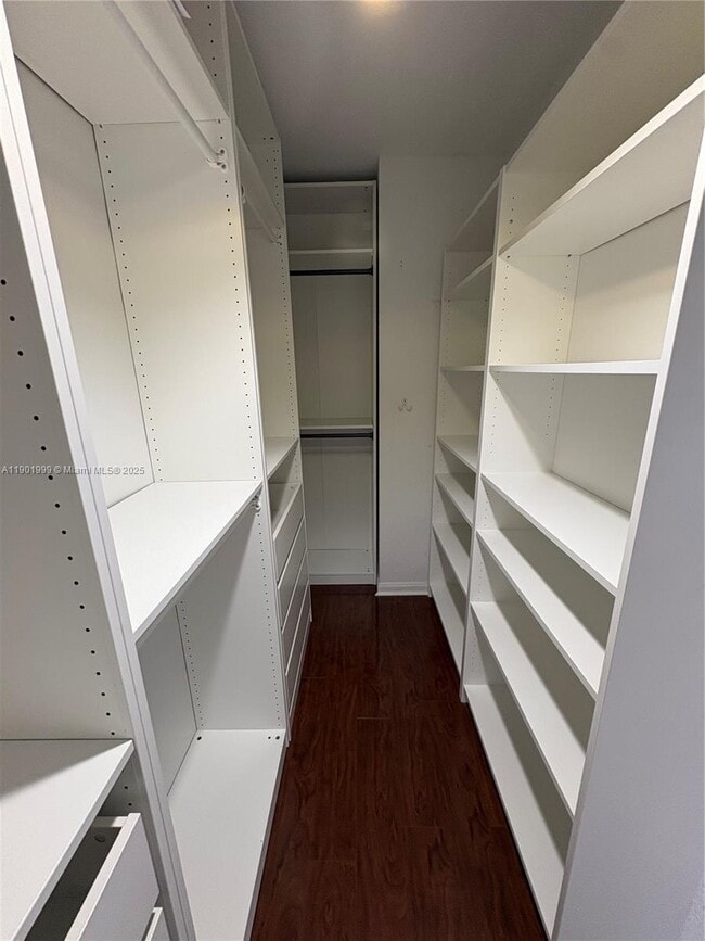 Building Photo - 1064 Golden Cane Dr