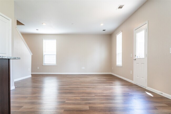 Building Photo - 11735 Armadale Dr