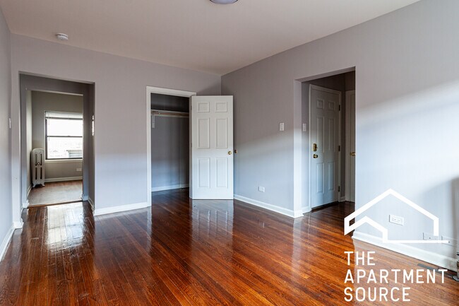 Building Photo - 5740 N Winthrop Ave