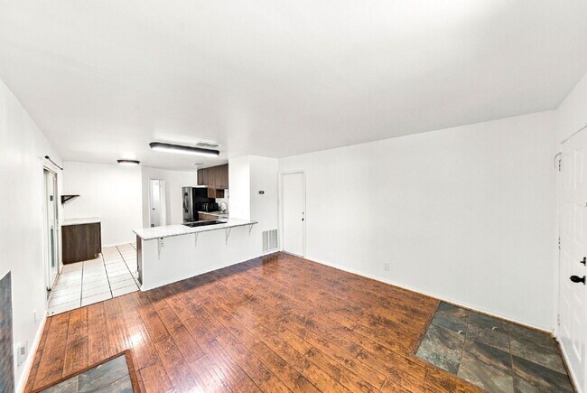 Building Photo - Ask about current rent incentives and specials being offered and book your self guided tour today.