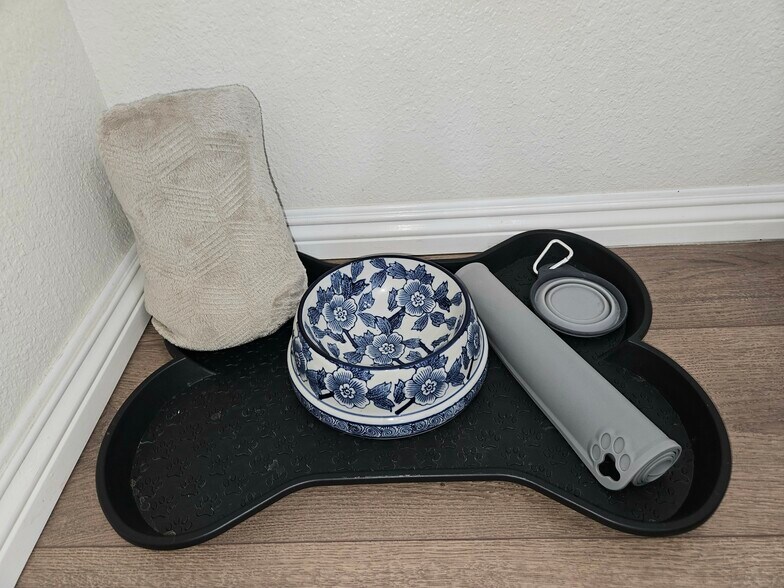 Building Photo - 631 Oak Run Trl