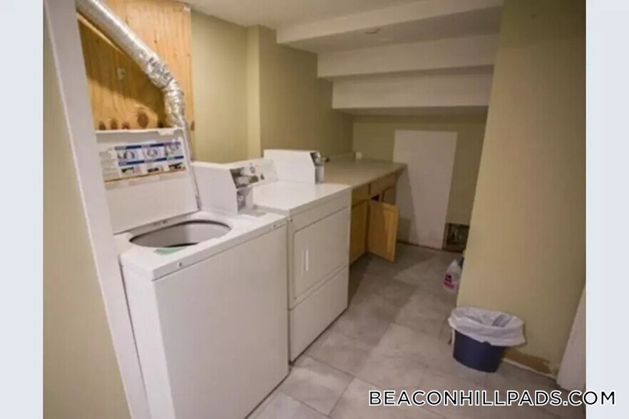 Primary Photo - 59 Pinckney St