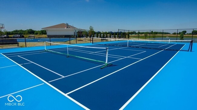 Building Photo - 2840 Maricopa Blvd