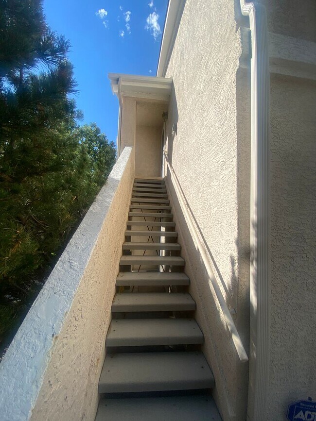 Building Photo - 2 Bedroom, 2 Bath CONDO close to Fort Carson
