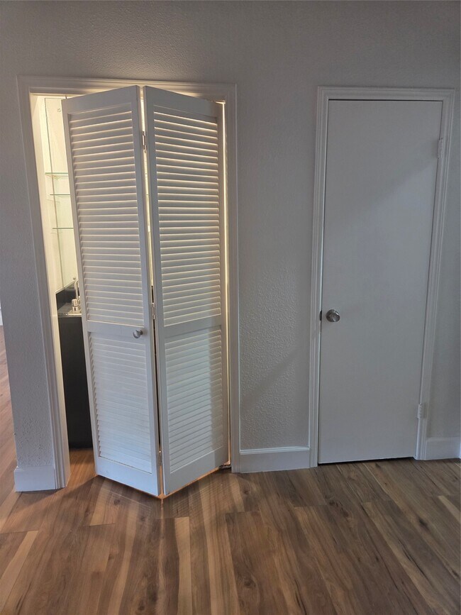 Building Photo - 7712 Challie Ln