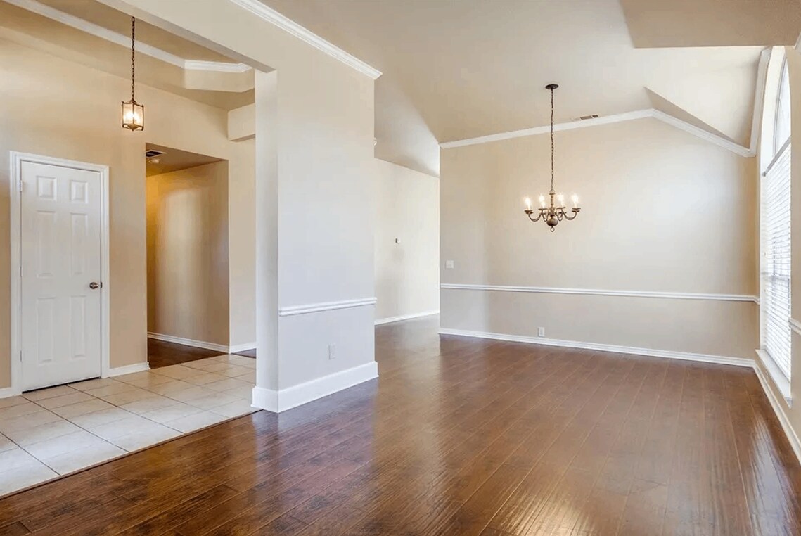 Building Photo - 11431 Wovenedge Ct