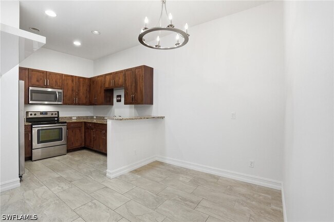 Building Photo - 1311 Jaybird Way