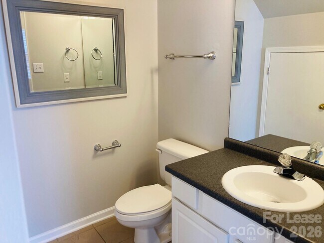 Building Photo - 8004 Strandhill Rd