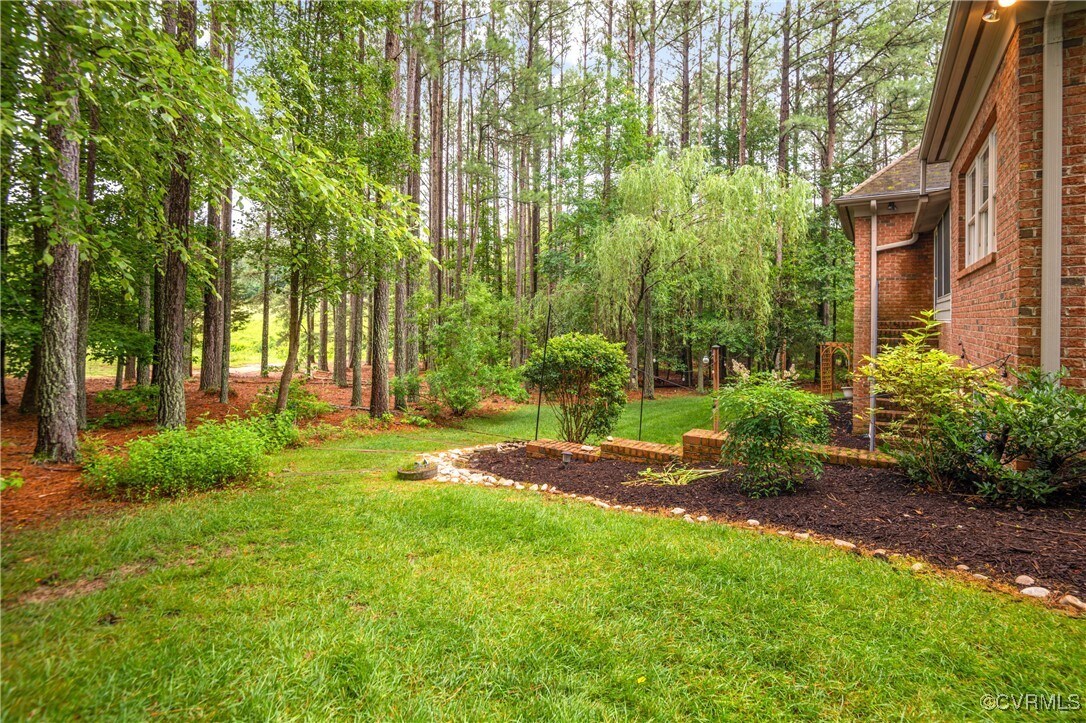 Building Photo - 11465 Pinewild Dr