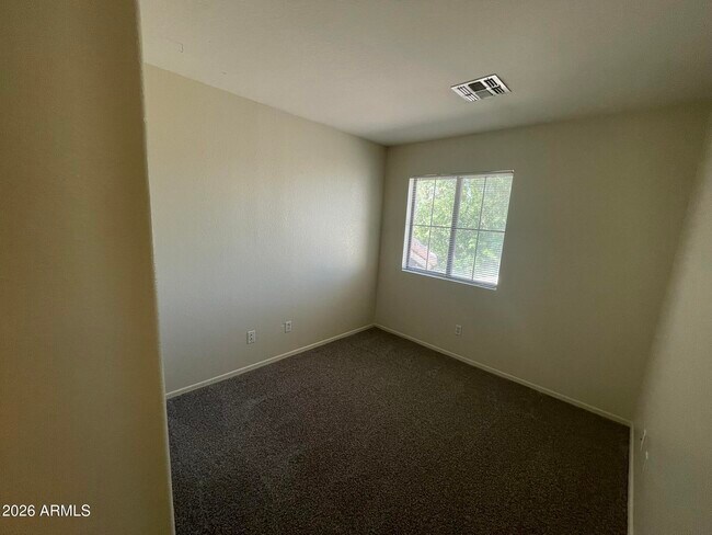 Building Photo - 4725 E Goldfinch Gate Ln