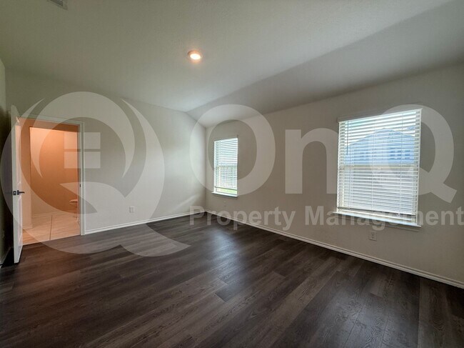 Building Photo - 2702 Marotto Wy