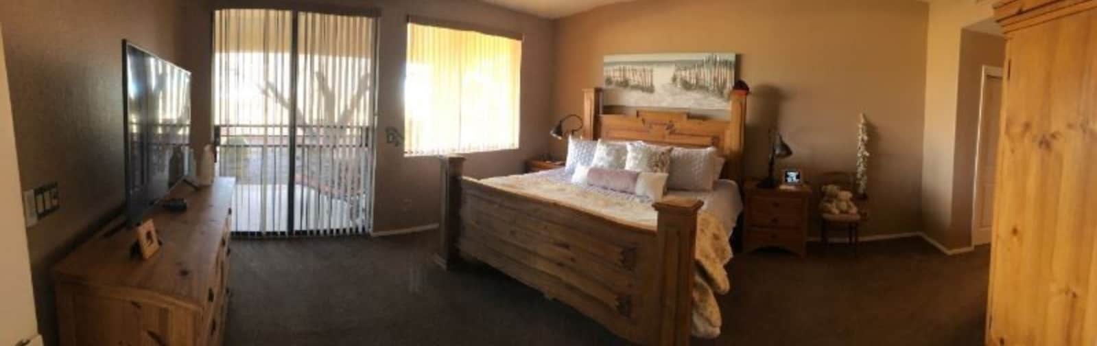 Master w/back patio access - 1301 N Mourning Dove Rd