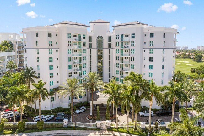 Building Photo - 500 SE Mizner Blvd