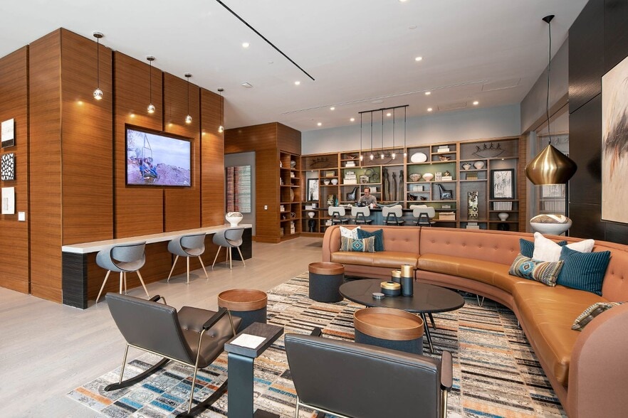 Building Photo - Signature at Reston Town Center