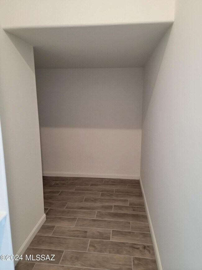 Building Photo - 5595 S Adero Cyn Trl