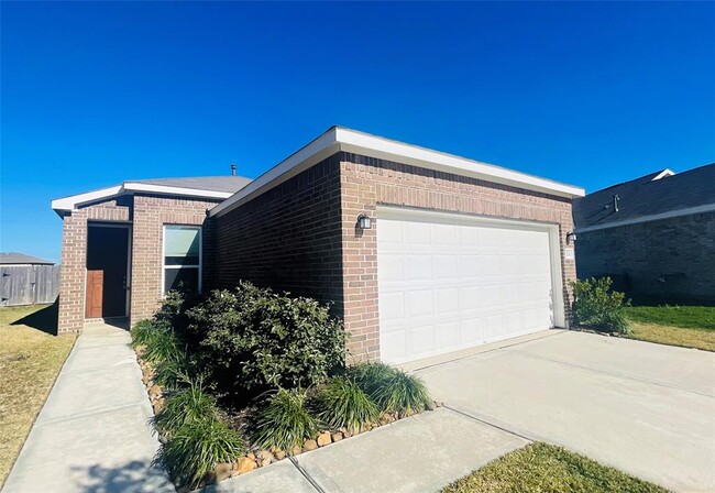 Building Photo - 25206 Sierra Mnr Ct
