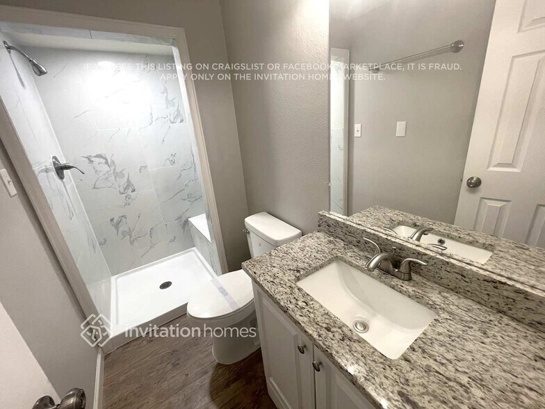 Building Photo - 2695 Telluride Dr