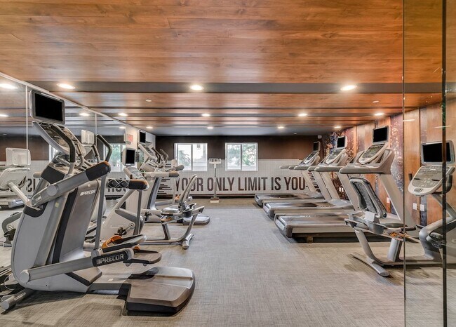 Building Photo - 3440 Lebon Dr