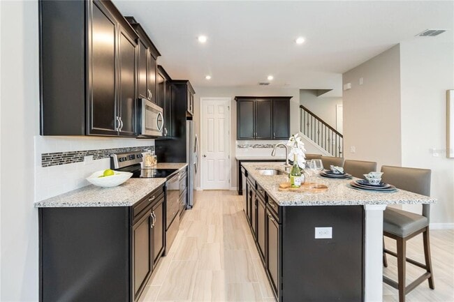 Building Photo - 9109 Legado Dr