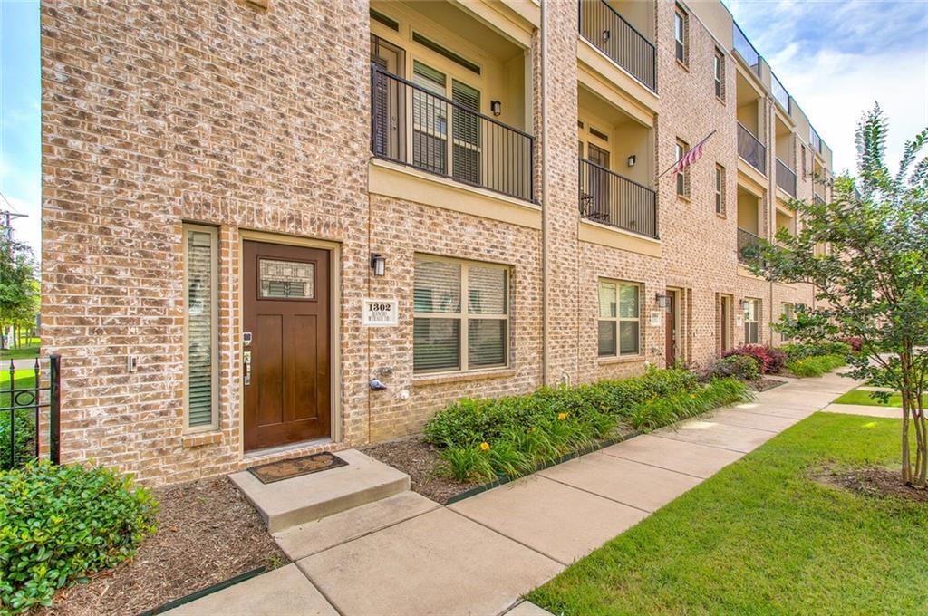 Building Photo - 1310 Rancho Mirage Dr