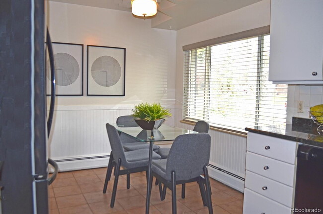 Building Photo - 4-Bedroom home in Ridgewood