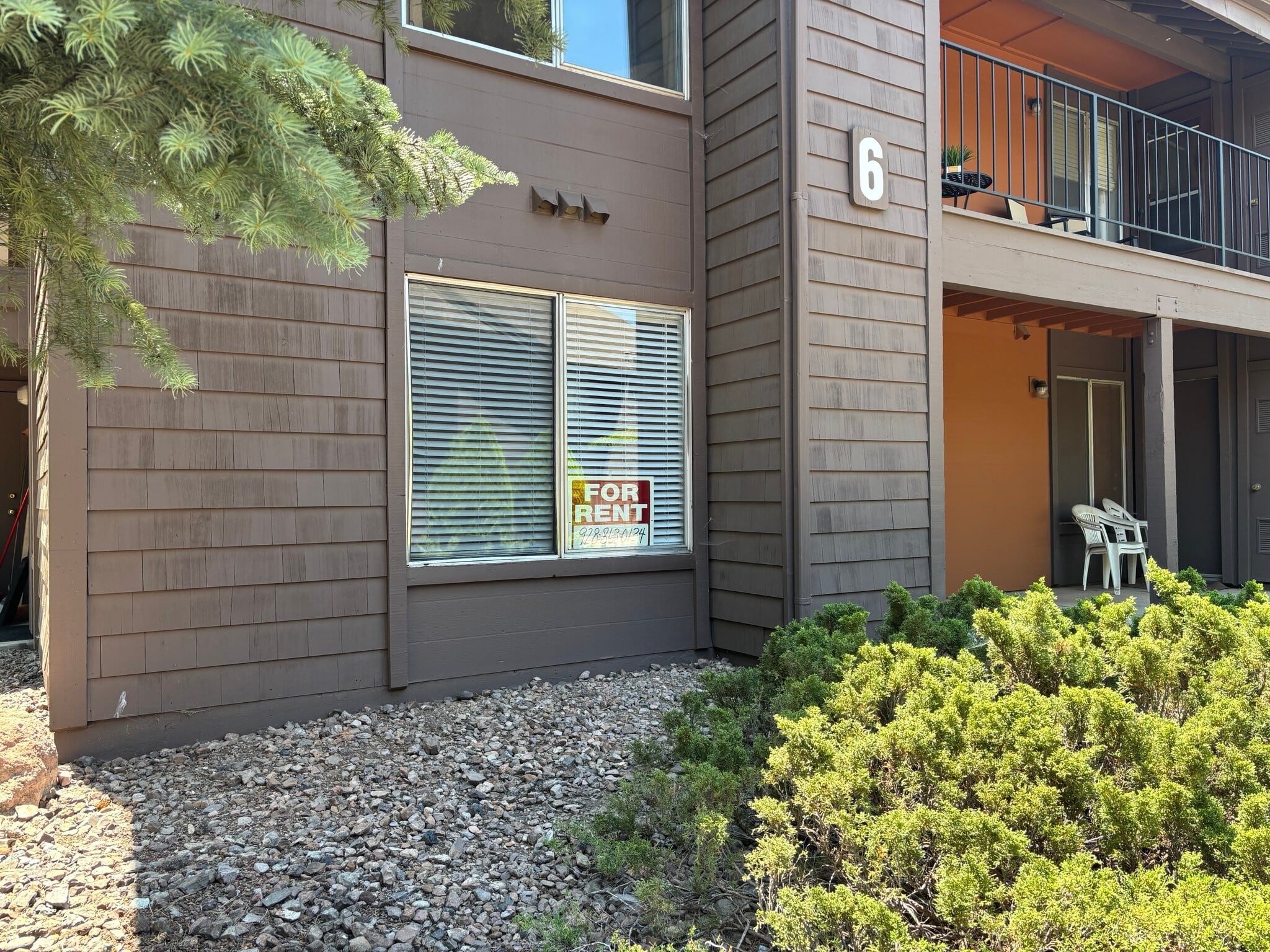 Building Photo - 1200 S Riordan Ranch St
