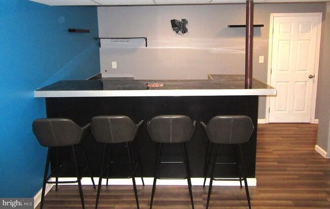 Building Photo - 19 Karina Ct