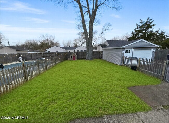 Building Photo - 524 Pennsylvania Ave